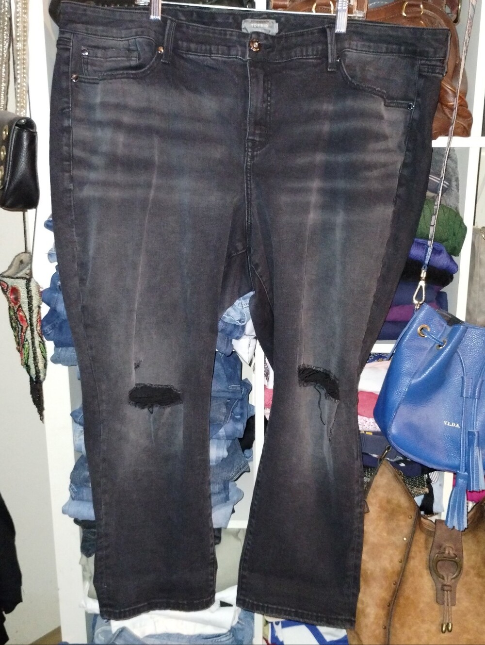 Torrid 26S Black Distressed Style Jeans - Picture 3 of 13